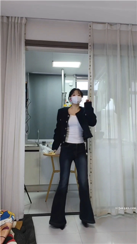 推特福利姬 原野芽美和她的众多闺蜜 11月vip新番裸舞福利【51V】【1.54G】 预览图 20