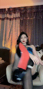 露baby 2 福利级玩脚热舞 全身视角 足控精品【19V】【2.6G】 预览图 8