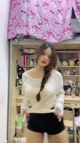 快手06女大 疯狂小豹 专业才艺主播定制抖奶裸舞+平台骚舞【37V】【367M】 预览图 1