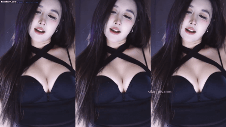 【漂漂 KK佰星】极品美女 三角热裤仰望视角露逼边 抖奶骚舞【8V】【759M】 预览图 12