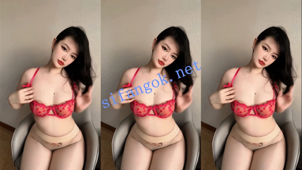 【抖音】申辣辣死了 90多万粉丝性感小少妇情趣内衣2V【2V】【562M】 预览图 7