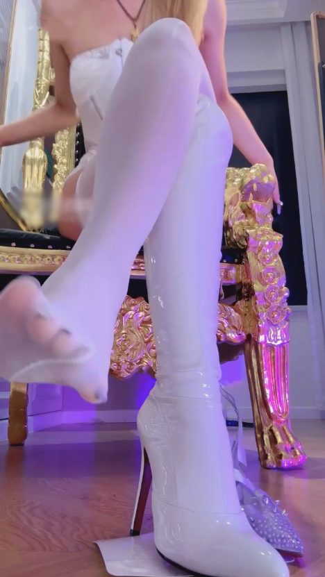 玩物直播玥樾-251130 4妈畜牲你妈必4【1V】【452MB百度云】 预览图 4