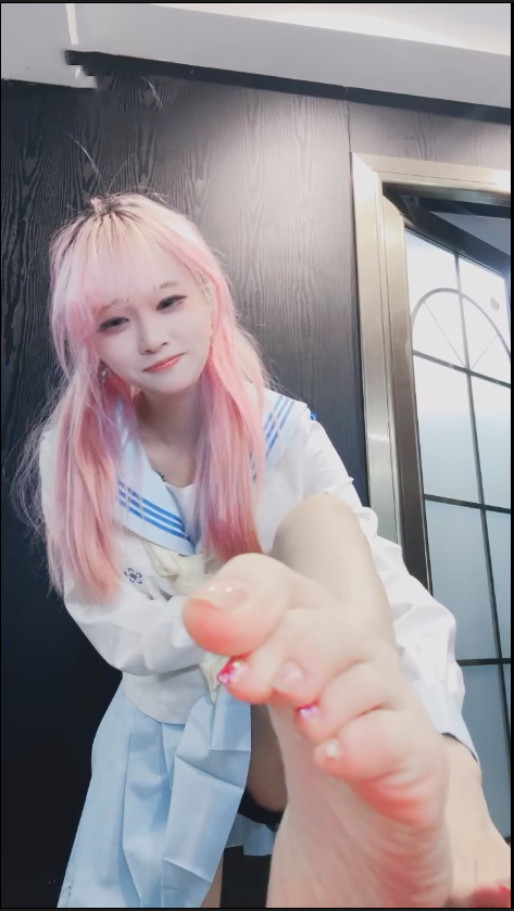 玩物直播玉子sama-251130 jk玉子的嘲笑【1V】【383MB百度云】 预览图 1