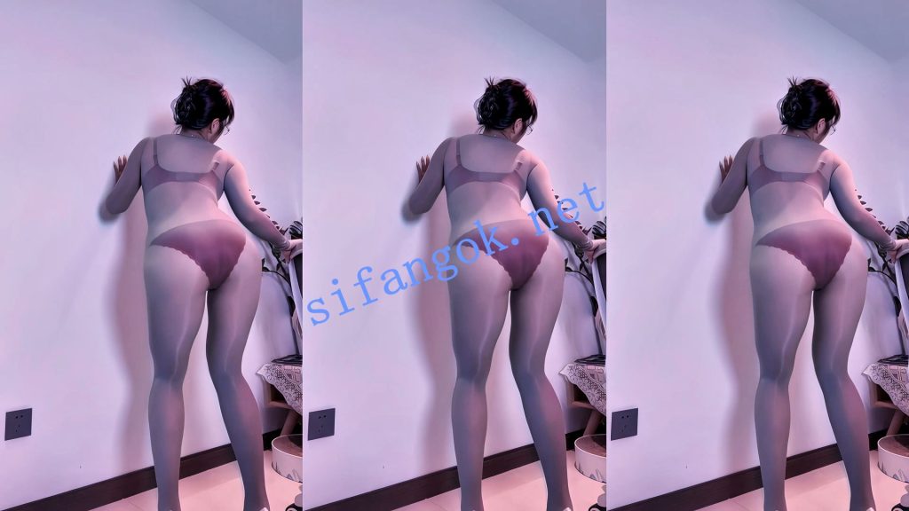 【快手】猫儿 40万粉丝主播 情趣骚内怼臀顶穴定制福利7V【7V】【0.99G】 预览图 2