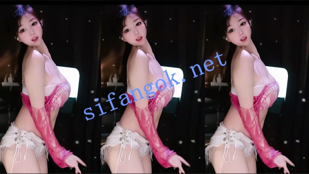 【VV星球】宝宝 丰臀大奶主播漏内抖奶骚舞9V【9V】【1.03G】 预览图 9