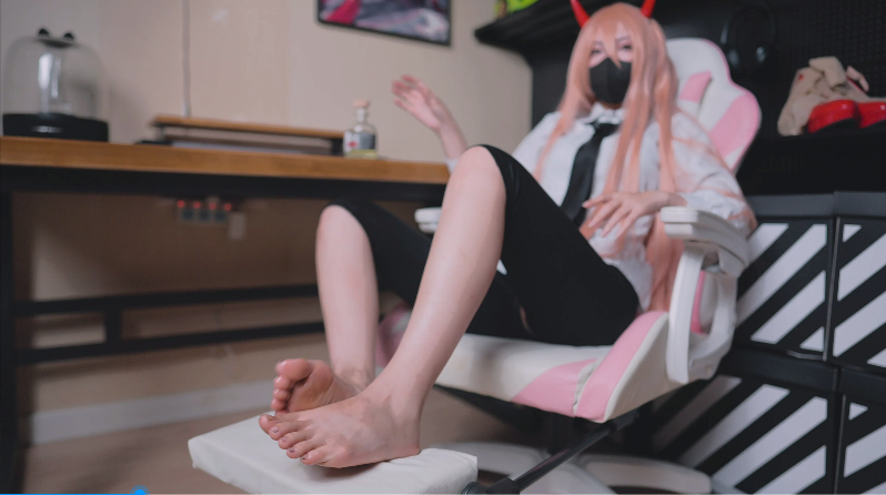 NO.1327 兔兔不想上班啊 足控 帕瓦 3V 2.68G 预览图 2