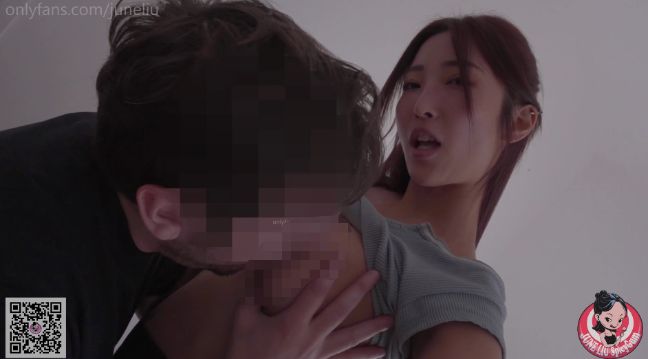 刘玥JuneLiu SpicyGum 双飞【1.91g】-福利岛