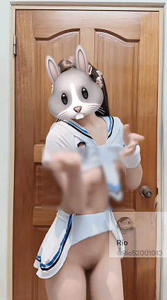 推特遮面系 RIO+以安（小乔）2026新年VIP裸舞 香软抖奶起飞【31V】【1.04G】 预览图 11