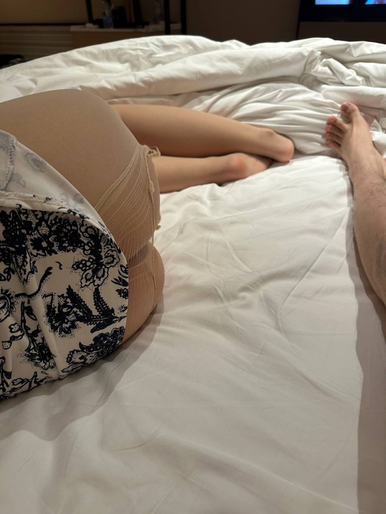 推特 缘为冰 自入门槛，170舞蹈生美腿丝袜冷白皮女神，叫声淫荡【87V】【2.55G】 预览图 27