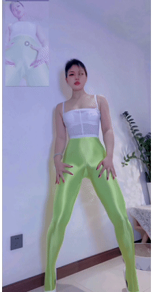 快手40W粉主播 猫儿壹只猫儿 福利骚舞骆驼趾顶B摇大合集【124V】【3.65G】 预览图 23