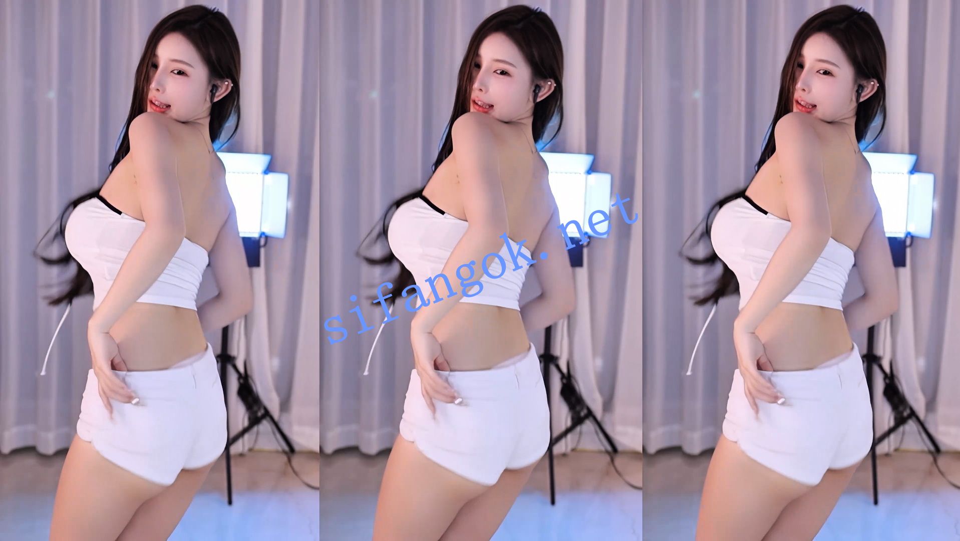 【斗鱼】谁的小棉袄呢 新年大礼包第3弹 超火高定新10V【10V】【1.36G】 预览图 25