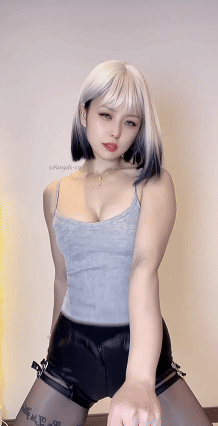 快手40W粉主播 猫儿壹只猫儿 福利骚舞骆驼趾顶B摇大合集【124V】【3.65G】 预览图 12