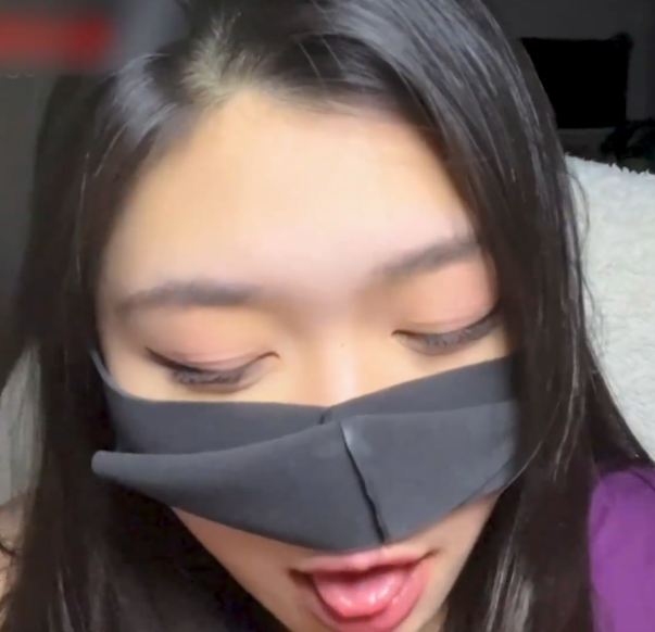 居居要睡了 神秘4超近距离看着我 1V306M百度盘-福利岛