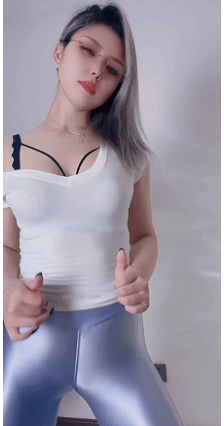 快手40W粉主播 猫儿壹只猫儿 福利骚舞骆驼趾顶B摇大合集【124V】【3.65G】 预览图 26