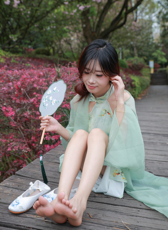 丝恋摄影 小梦 古风青色轻纱汉服 小布鞋裸足 【276P1V5.5G】