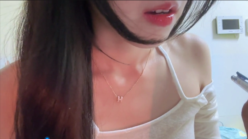 NO.1383 满月助眠 化妆水敲击 1V-福利岛