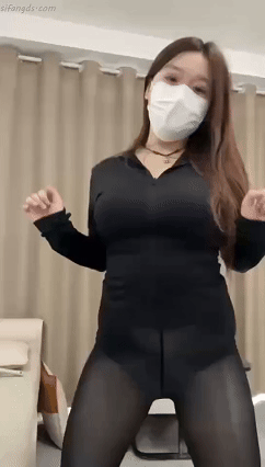 快手骚女 敏媚姨、独酌 裸舞透视内衣骚骚秀海的味道你知道【20V】【402M】 预览图 4