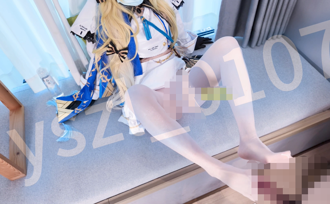 yszl_0107 鸣潮 菲比Cosplay白丝足交 【1V3.25G】 预览图 2