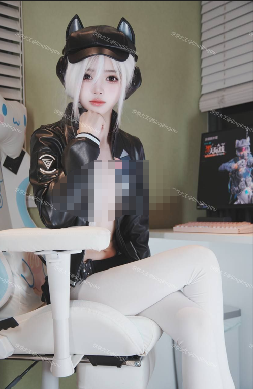 饼饼大王 新作 百元单购cos露娜天际线 白丝模拟足交【11P 3V 540MB】-福利岛