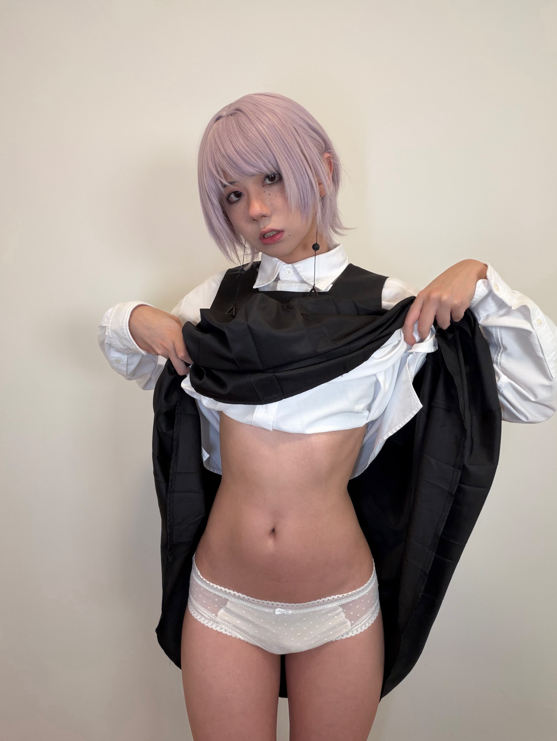 【天生男娘圣体】Green茶茶酱 – Death Devil 【35P 83MB】-福利岛