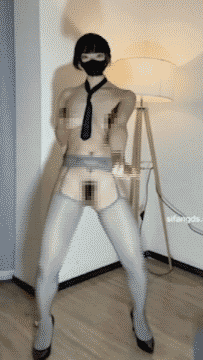 ⭐推特极品骚母狗⭐琪宝哟⭐最新顶胯裸舞淫语自慰合集【63V】【9.98G】 预览图 11