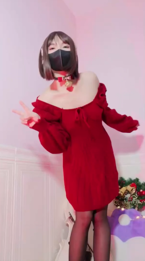 Miao喵酱可爱福利姬喵酱乳夹固定粉嫩奈奈，铃铛肛塞，展示白虎嫩穴自慰【934M】-福利岛