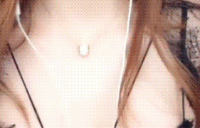 前龙珠人气主播-梦楠小夜猫 1V1上裸极致诱惑【12V19P】【943M】 预览图 2