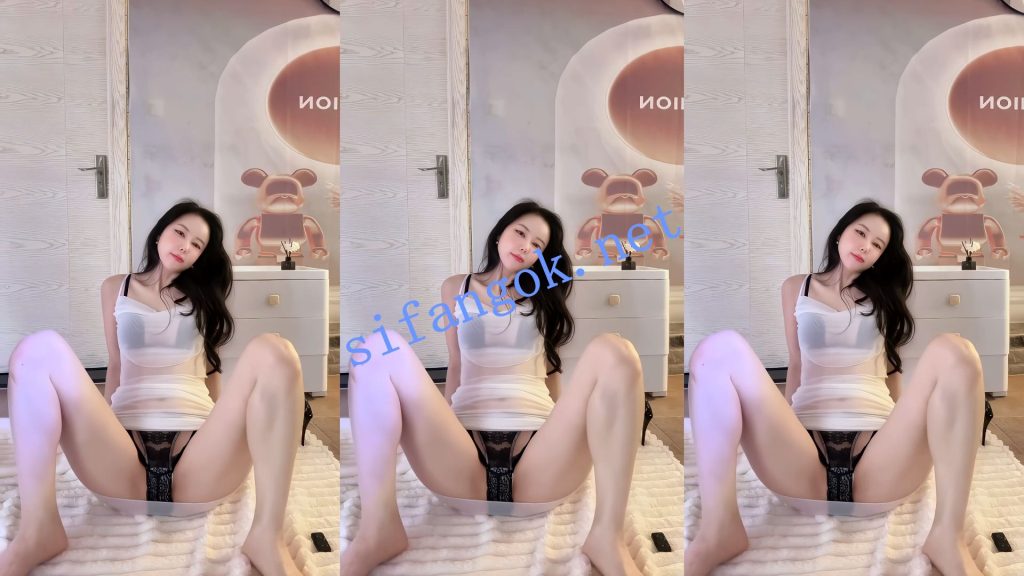 【快手】乐宝儿 网红主播私拍漏点福利 肥穴拉丝【5V】【336.0M】 预览图 15