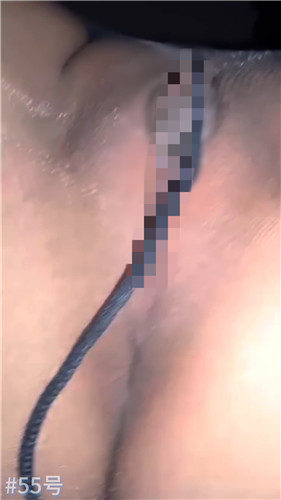 推特博主 受肉完犊子 8月VIP多位嫩妹裸舞自插福利秀【28V】【2.84G】 预览图 12