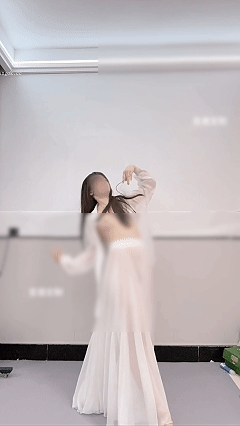 人气大学舞蹈生 小乔以安 春节长时定制裸舞 顶B以安最懂你【6V】【979M】 预览图 9