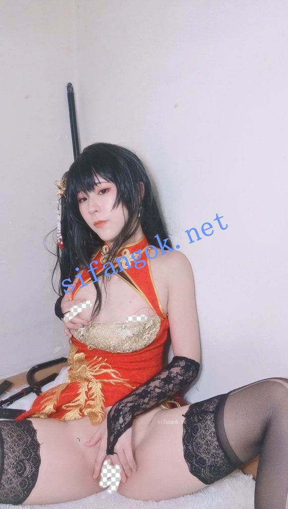 ஐ知名COSERஐ荃冉quan冉 绝密高价定制 露脸露三点 道具自慰【5V】【1.3G】 预览图 5