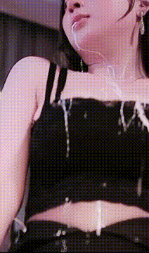 斗鱼 黎一-10 巨乳 露大半个奶 超强抖胸舞 狂甩 口爆白浆【1V】【159M】 预览图 6