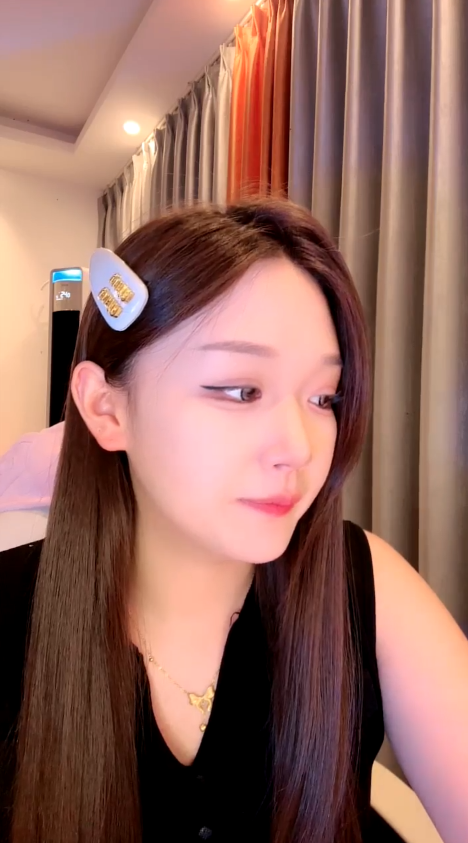 颜值嫩妹【萝莉叭嗦】喜欢爆菊花 极品大长腿