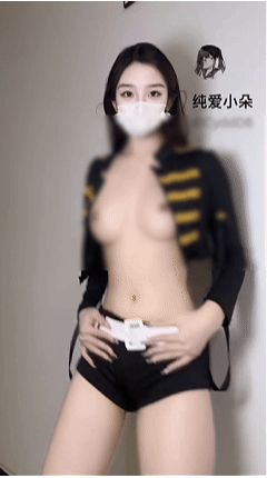 推特嫩妹大学生 纯欲(纯爱)小朵 2月VIP裸舞福利 反差抖音风【38V】【966M】 预览图 14
