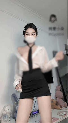 推特嫩妹大学生 纯欲(纯爱)小朵 2月VIP裸舞福利 反差抖音风【38V】【966M】 预览图 6