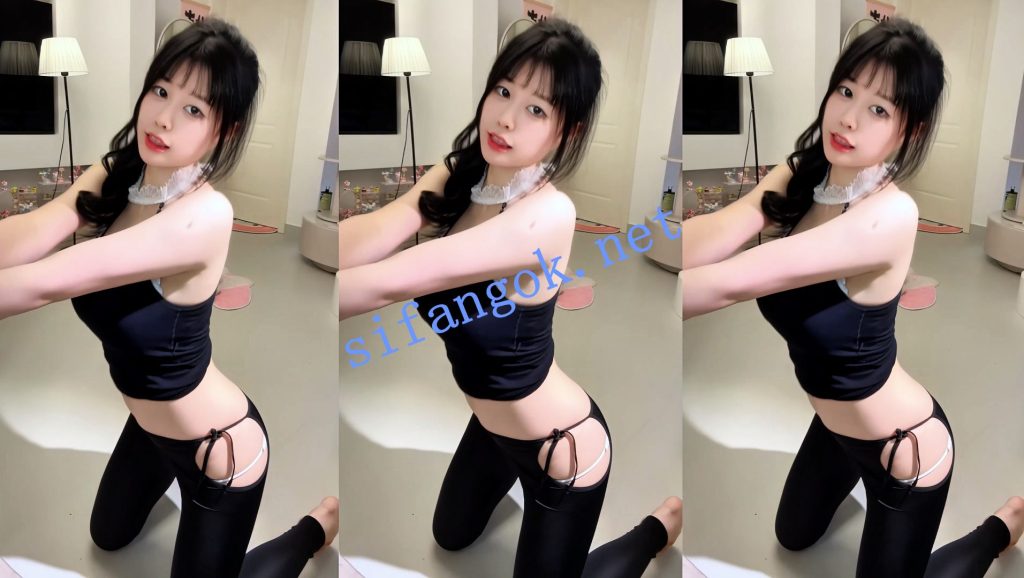 【抖音】我是岩岩岩岩 专业舞蹈生的福利定制，好看【2V】【277M】 预览图 3