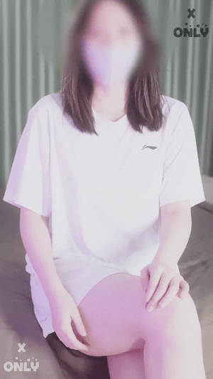 推特變裝裸舞女王【咚小姐】2026年度巨獻 熱情裸舞啪啪超長時滿足(7V) 2.36GB 预览图 1