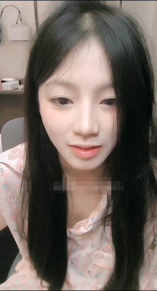 【你的小月月】童颜巨乳纯欲天花板啪啪-福利岛