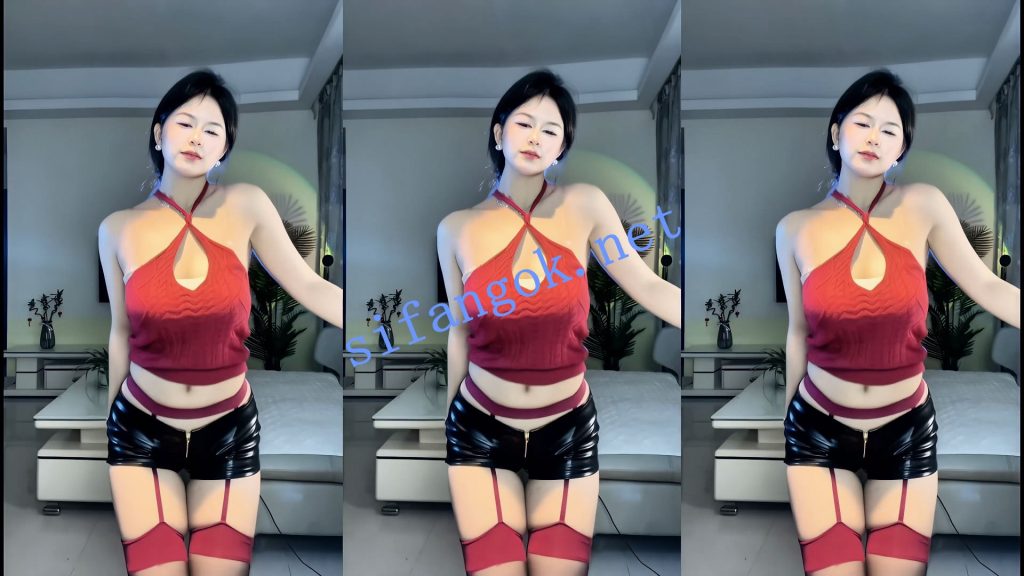 【快手】肉桃儿 真空凸点 边舞边骚叫模拟口活【5V】【897M】 预览图 12