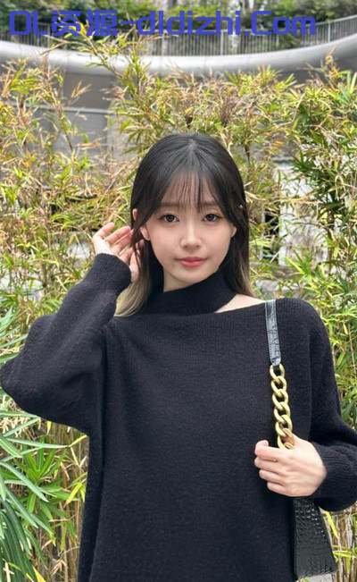 安徽師範在讀學妹青蓮與男友私密視頻被洩露❤️反差學霸深情舔屌 騎乘位打樁美乳狂晃幹到高潮 788MB 预览图 1