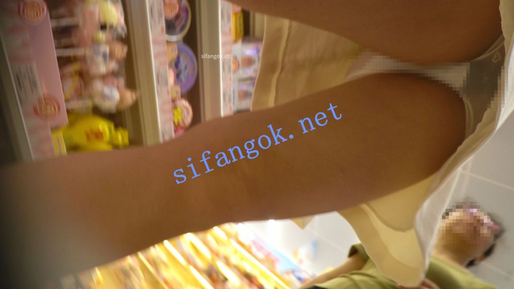 （空城原创）白裙性感小姐姐逛街，微透白N前面透明【1V】【320M】 预览图 5