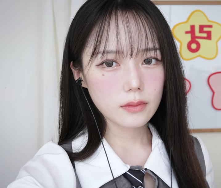 Jamonghae 你没钱吗？伊尔金的掏耳角色扮演+音猫とお【HLive】 2025.12.14 2V322M百度盘-福利岛