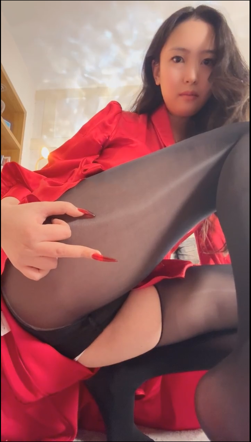 玩物直播佳禾小妈-251203 红绿灯恶毒后妈素颜寸止臀榨【1V】【521MB百度云】 预览图 2