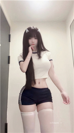 推特福利姬 安芯亿 小巴 兔兔 动感反差抖音风裸舞自慰合集【43V105P】【214M】 预览图 30