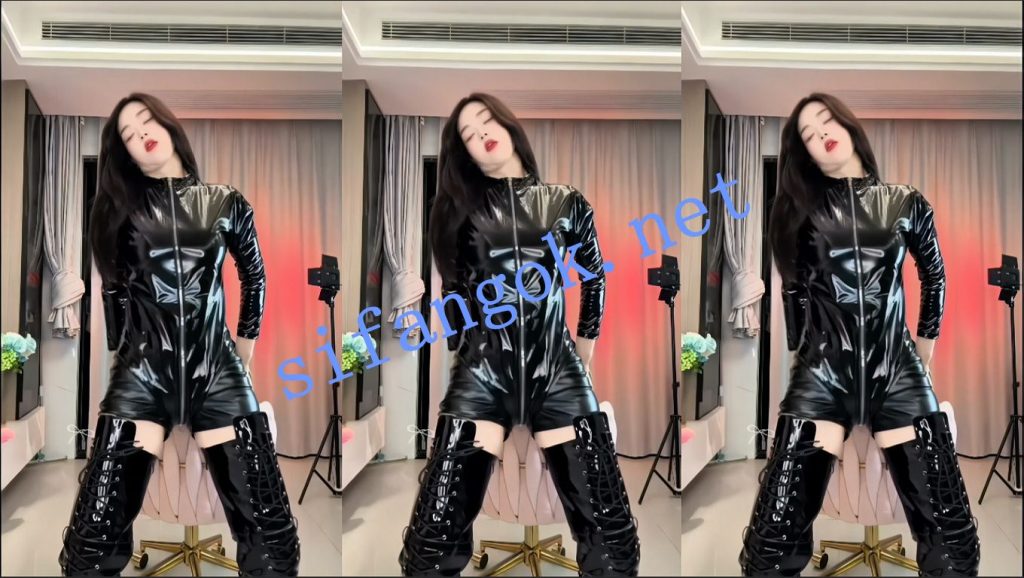 【快手】百变小丸子 皮革女王范，顶胯漏内漏毛【7V】【866M】 预览图 2