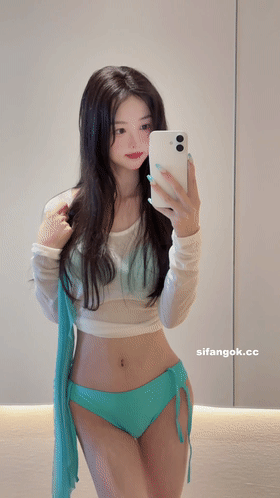 【抖音】小甜酒子 百万粉丝博主 门槛丝足内衣诱惑 超美【315P26V】【1.15G】 预览图 11