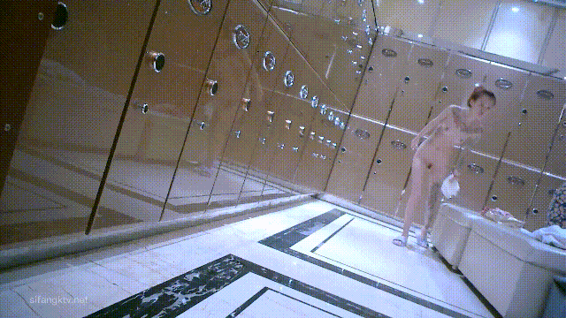 溫泉洗浴女士間内部真實偷拍，滿身紋小姐姐白嫩身材性感，尤其是一小戳的陰毛太撩人了 573.2MB 预览图 2