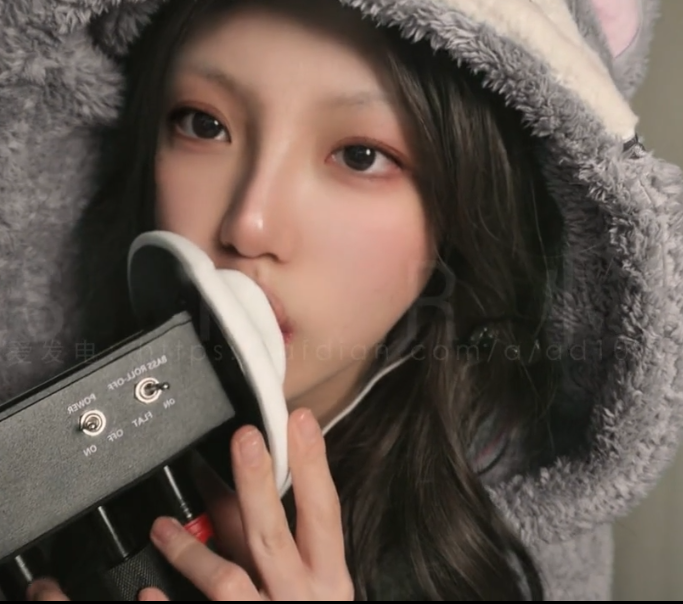 小凛蝶子 3月2日爽！！！1V165M百度盘-福利岛