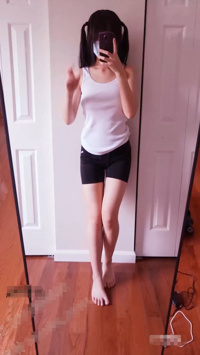 悠宝三岁(悠宝)@tusiww – 新 [1314门槛] 10分钟 【1v-1.11G】-福利岛