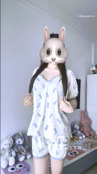 推特嫩妹大學生【純愛小朵 純欲小朵】2月VIP裸舞福利❤️反差抖音風(37V) 950.9MB 预览图 2